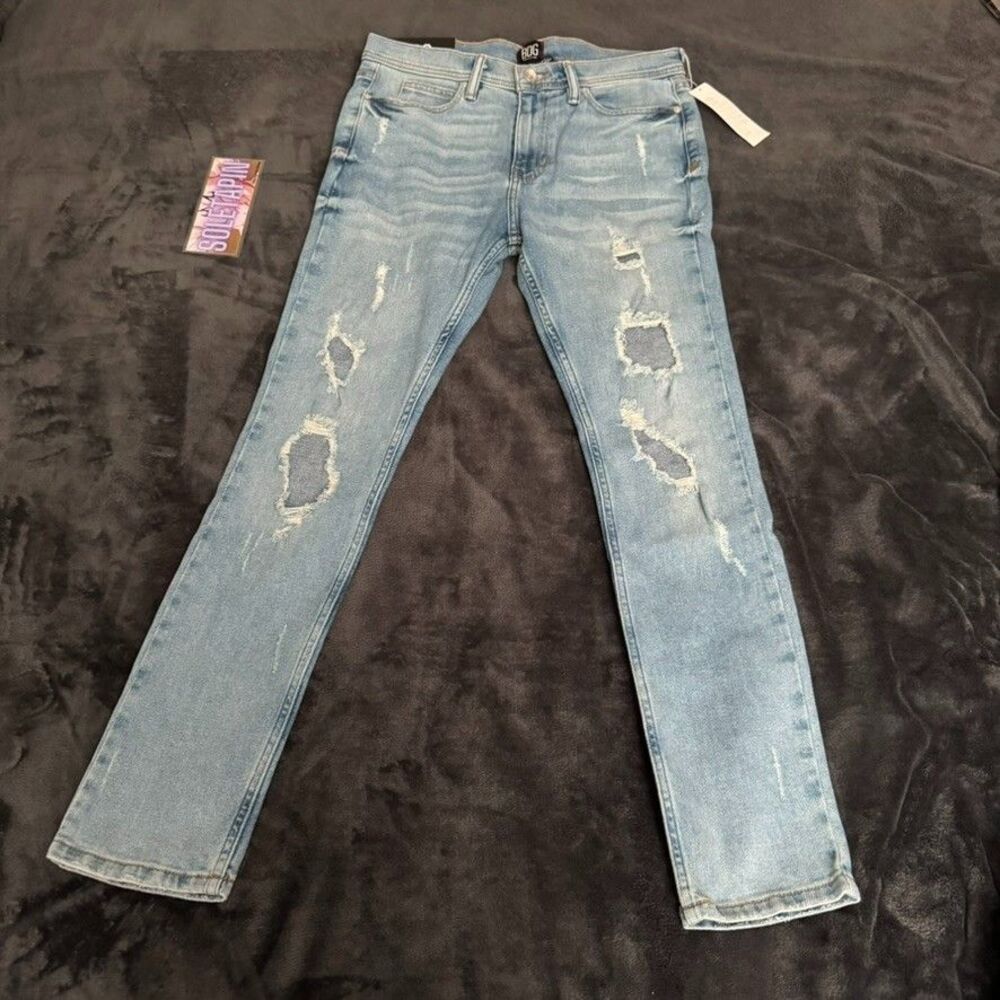 BDG Urban Outfitters Light Wash Slim Stretch Distressed Jeans Size 32x30 NWT